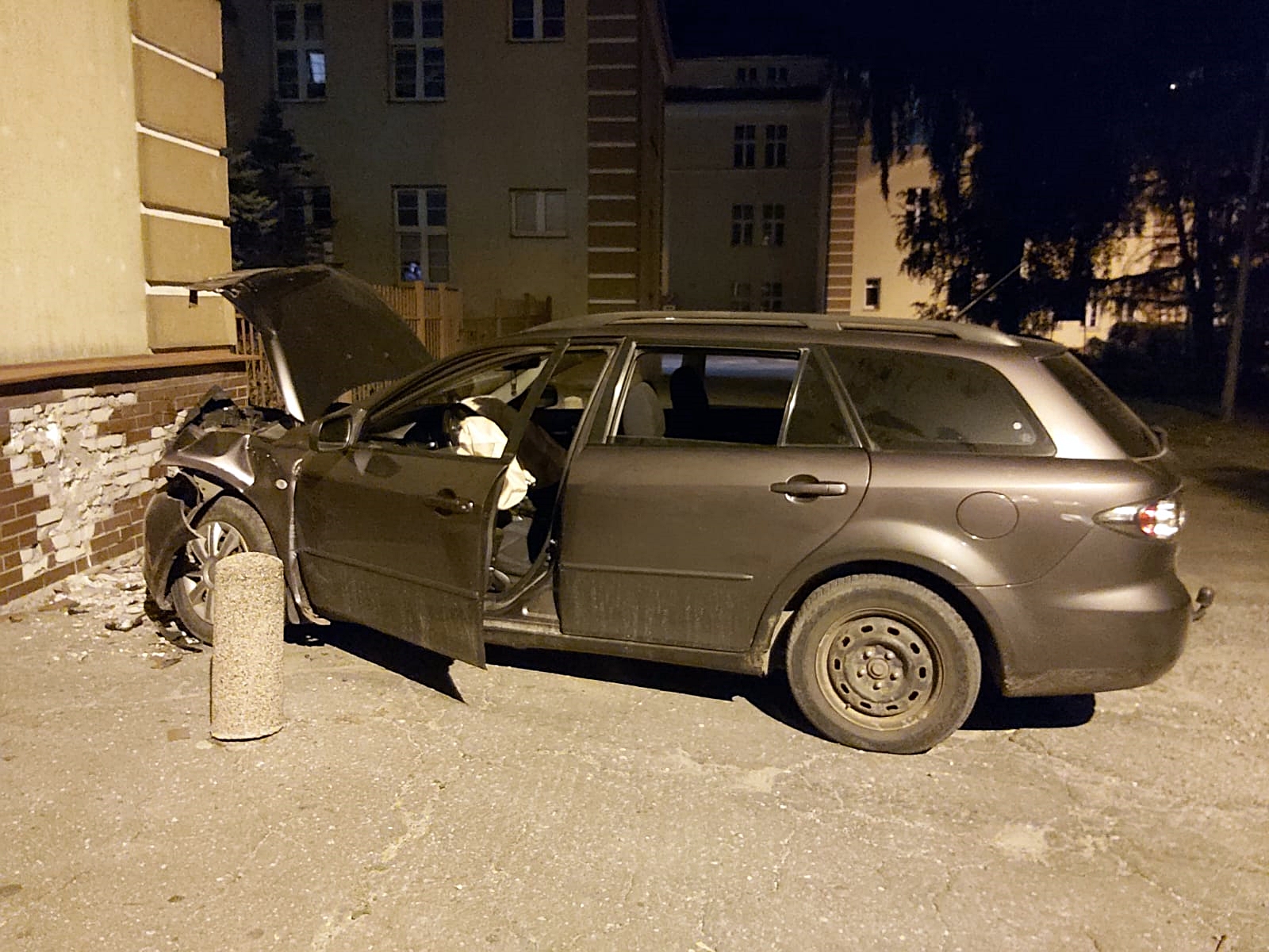 Kolizja_z_udziałem_nietrzeźwego_kierowcy_fot._1.jpg