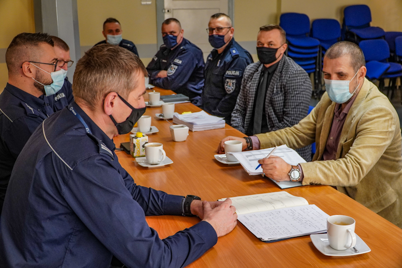 Odprawa roczna w Komendzie Powiatowej Policji w Nowym Dworze Gdańskim. 2