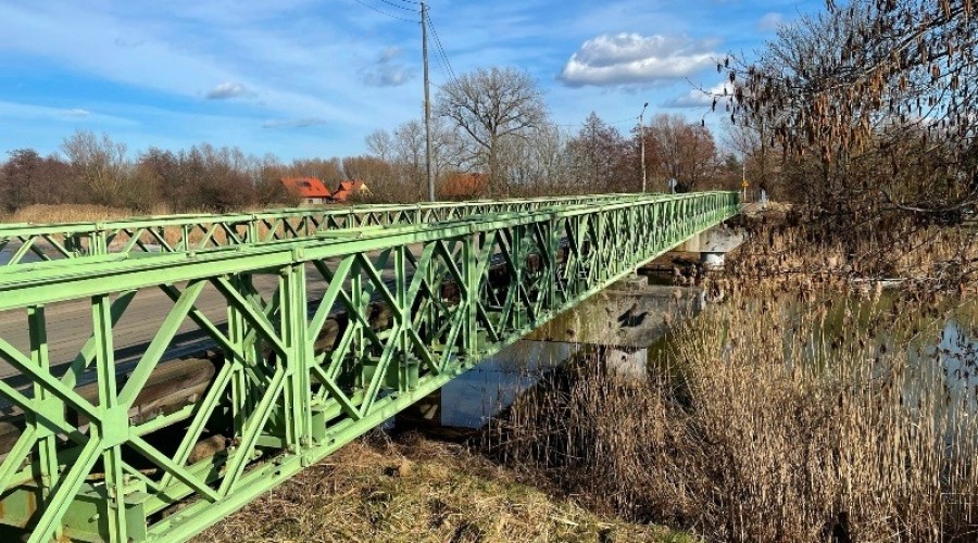 pętla żuławska ściana w wodzie (1)