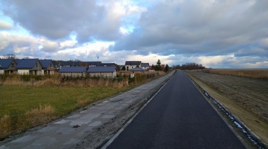 ścieżka rowerowa po wale zalewu wiślanego krynica morska1