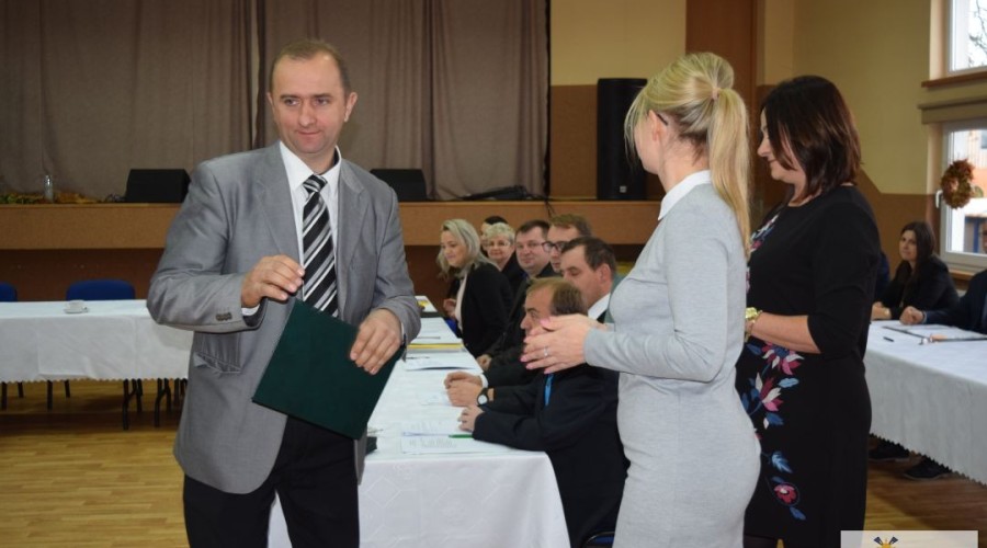pierwsza-sesja-rady-gminy-ostaszewoa-8009