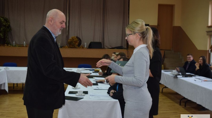 pierwsza-sesja-rady-gminy-ostaszewoa-8015