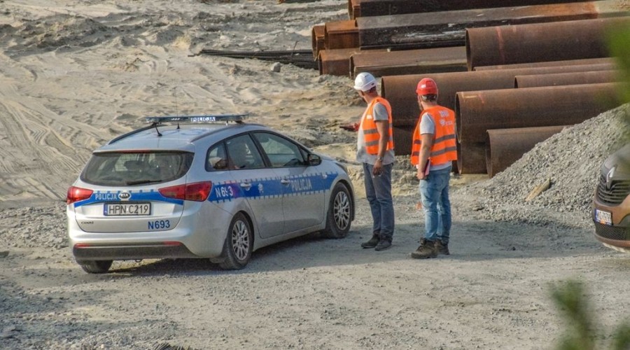 wypadek na przekopie mierzei (11)