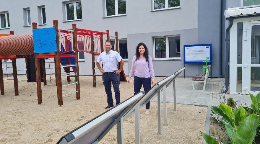 Nowy Dwór Gd. Plac zabaw przy SOSW oddany do użytku.06