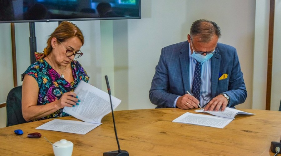 umowy na drogi powiat nowodworski3