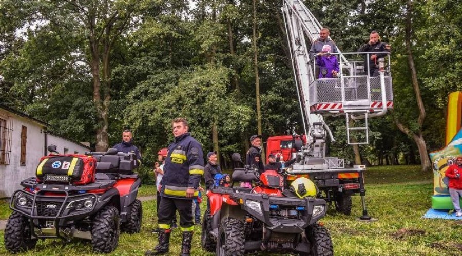 festyn charytatywny Drewnica0125