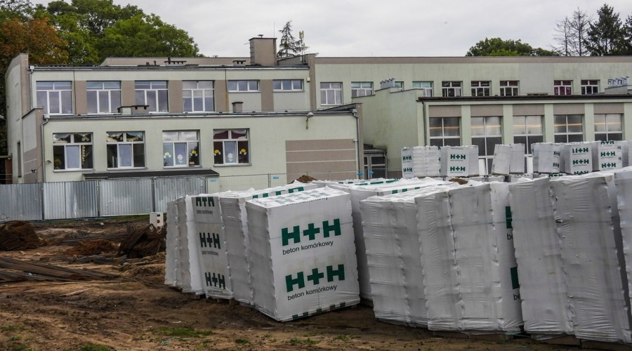 budowa hali drewnica