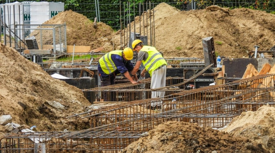 budowa hali drewnica