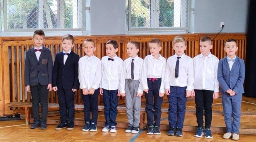 Stegna. Dzień Edukacji Narodowej i pasowanie uczniów (5)