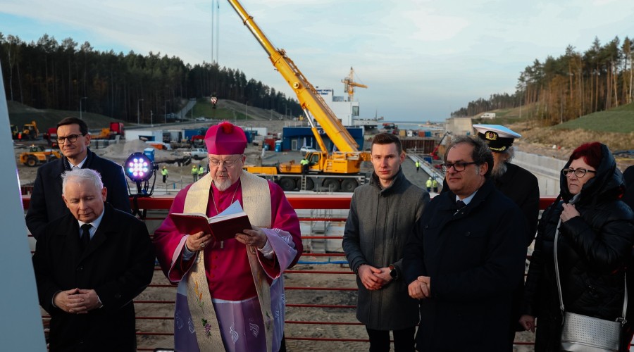 36a64b51-7fa4-49c4-8bdc-a80a3e9e757c