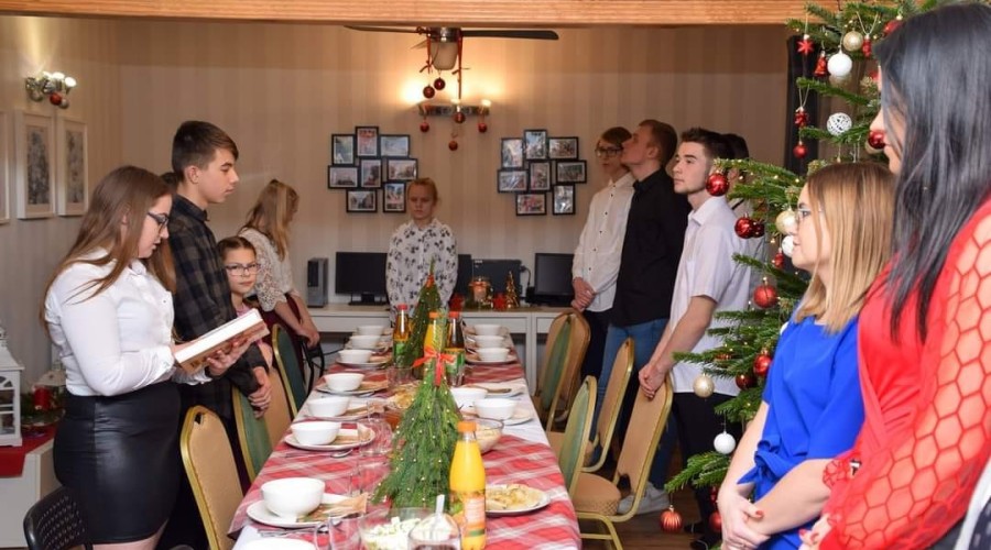 Świąteczny czas w domu dla dzieci w Nowym Dworze Gdańskim (11)