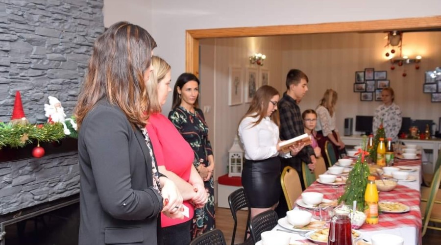 Świąteczny czas w domu dla dzieci w Nowym Dworze Gdańskim (7)