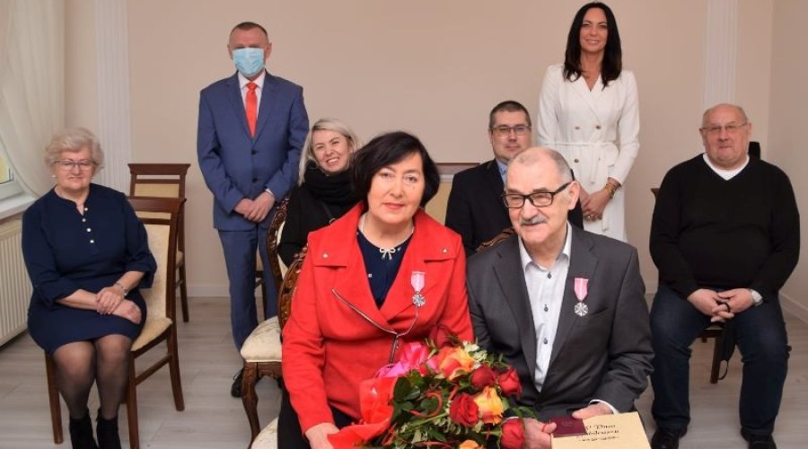 Państwo Wanda i Ryszard Miszewscy świętują Złote Gody8