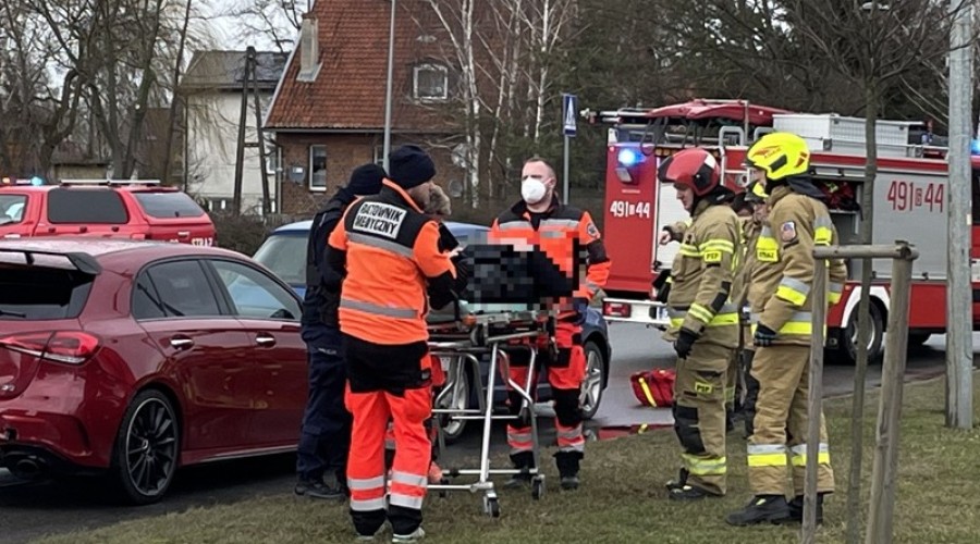 nowy dwór gd wypadek trzech aut (1)