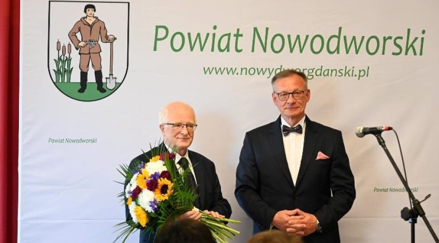 nagrody starosty nowodworskiego 202013