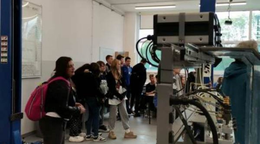 dzień otwarty zespół szkół 61