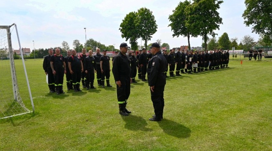 OSP Nowa Kościelnica najlepszą druzyna w powiecie nowodworskim.006