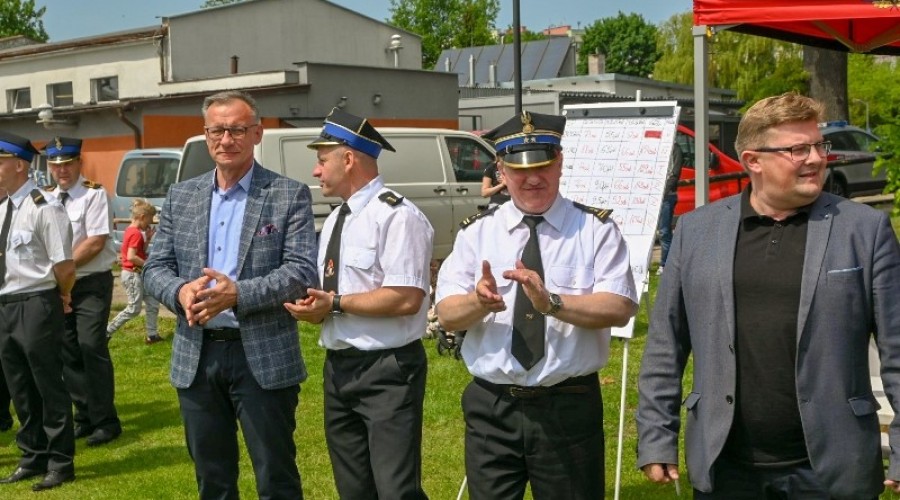 OSP Nowa Kościelnica najlepszą druzyna w powiecie nowodworskim.008