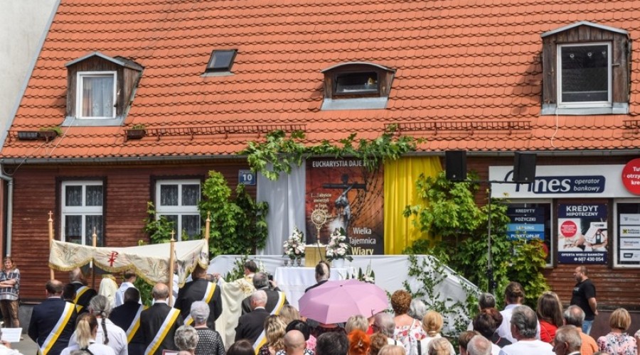 procesja Bożego Ciała w Nowym Dworze Gdańskim (19)