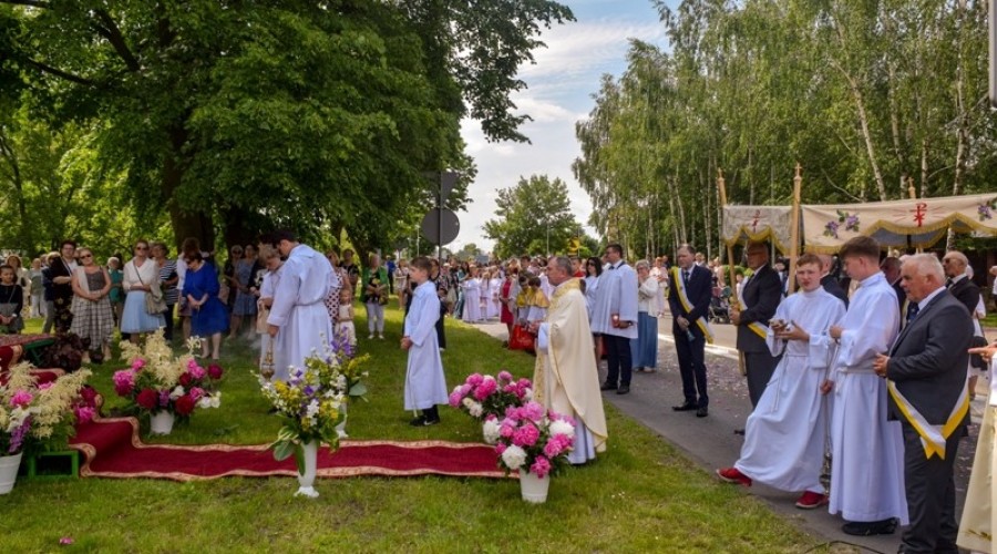 procesja Bożego Ciała w Nowym Dworze Gdańskim (28)
