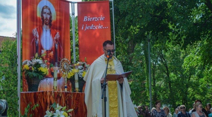 procesja Bożego Ciała w Nowym Dworze Gdańskim (29)