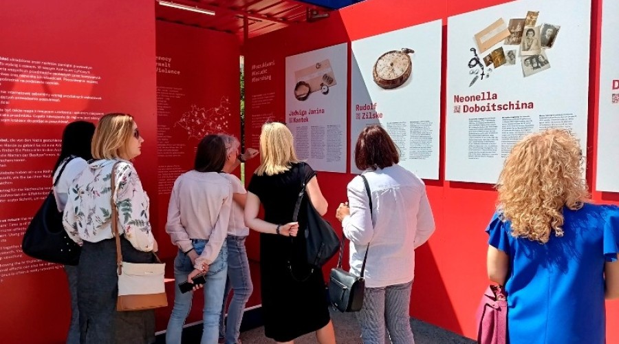 Wystawa #StolenMemory1