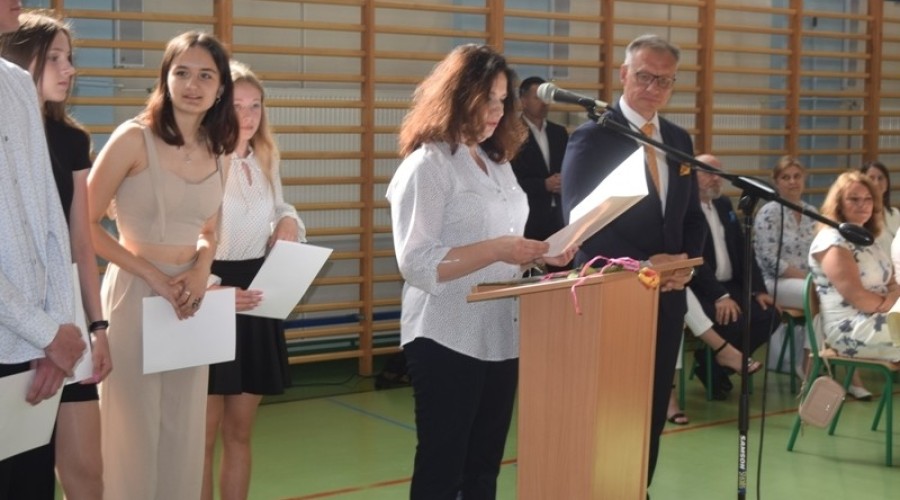 liceum nowy dwór gd zakonczenie roku szkolnego052