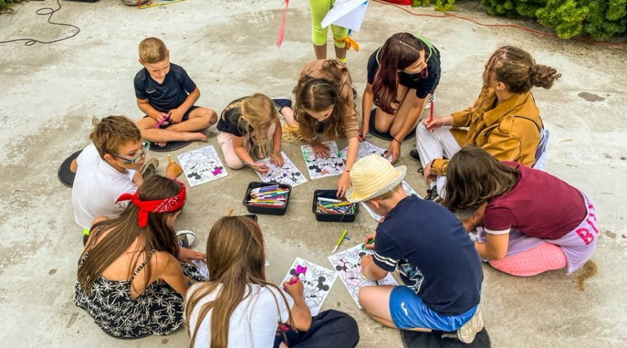 294661450_10220250760683969_88038130069467888_n