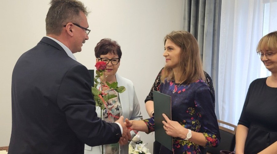 Wręczenie aktów nadania stopnia awansu zawodowego nauczyciela mianowanego3