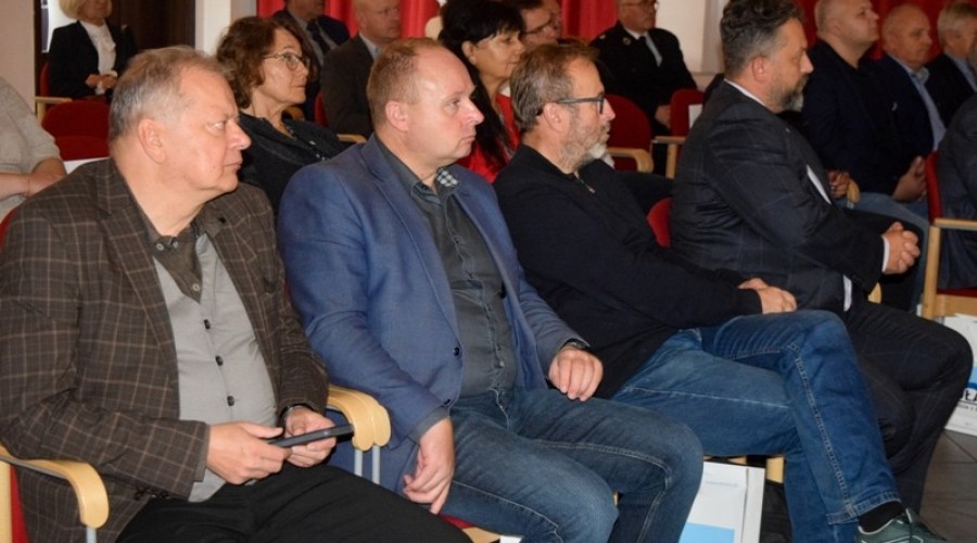 wrota sztormowe tuga 11