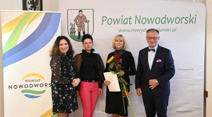 Nowy Dwór Gdański. Nagrody dla nauczycieli20