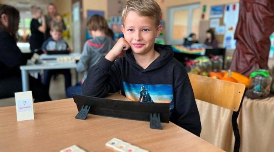 Oliwier Demidiuk zwycięzcą III turnieju Rummikub w Mikoszewie24