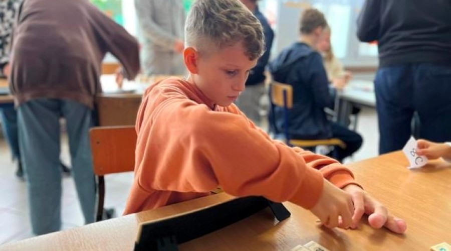 Oliwier Demidiuk zwycięzcą III turnieju Rummikub w Mikoszewie29