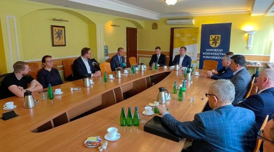 Umowa na modernizację Drogi Wojewódzkiej 501 podpisana04