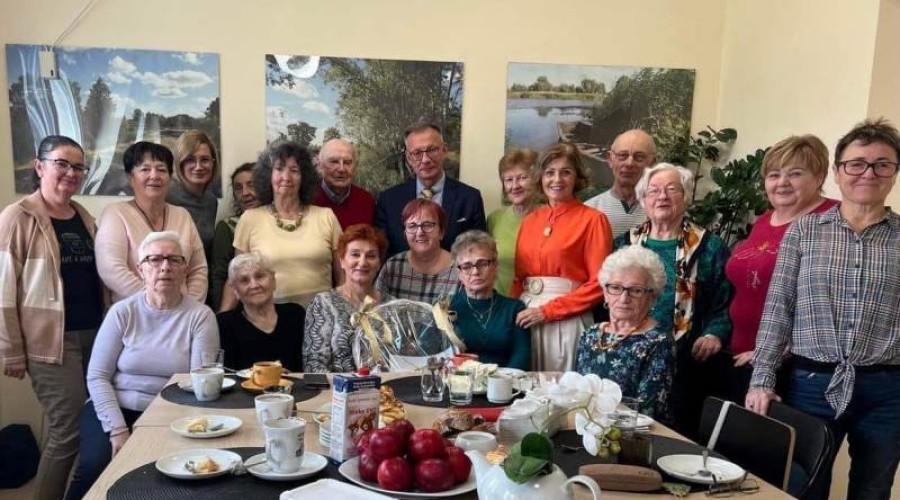 klub seniora starosta gross5