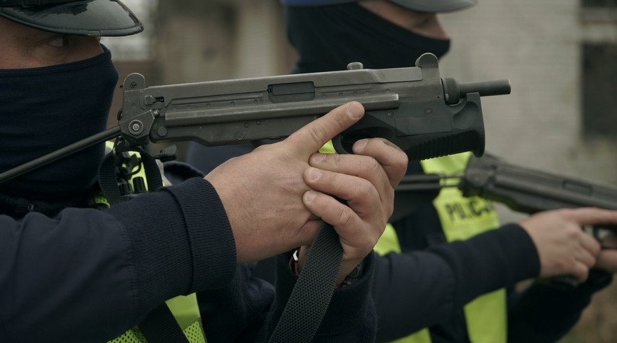 stegna bank policja (3)