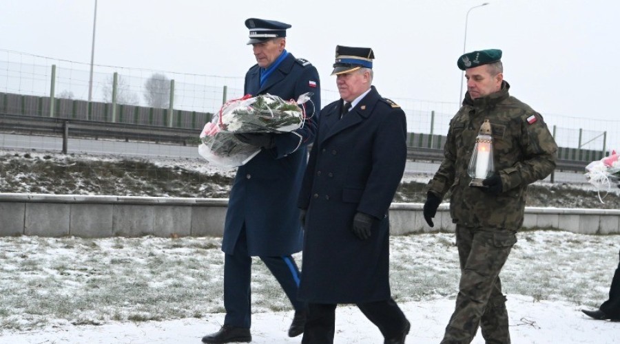 Uroczystość upamiętnienia tragicznej śmierci czołgistów nad Linawą3