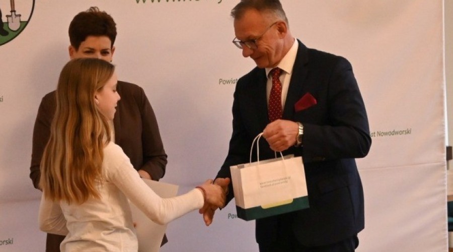 „HIV nie wybiera - Ty możesz” 07