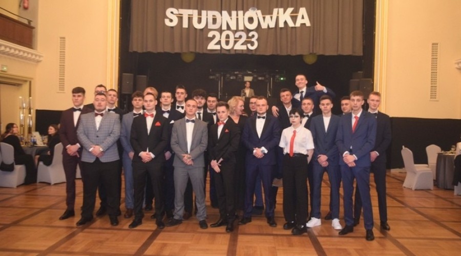 studniówka zs 2023 (109)