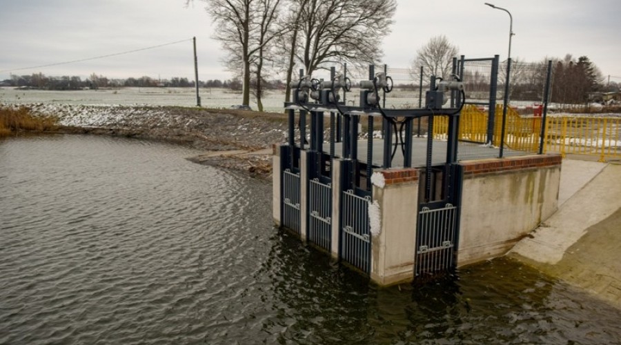 Wrota sztormowe (10)