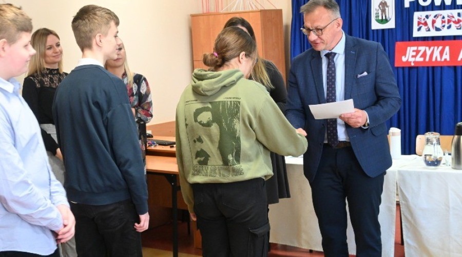 Powiatowego konkursu języka angielskiego z elementami wiedzy o krajach anglojęzycznych (25)