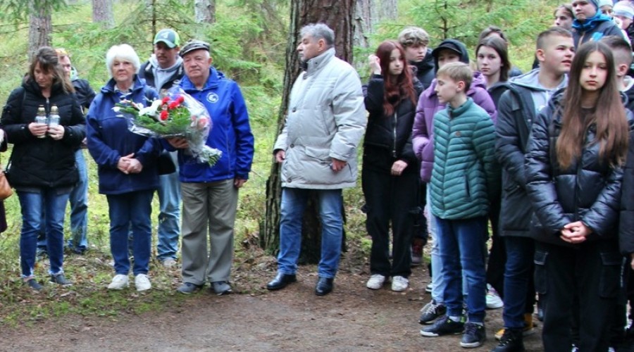 zastrzeleni w lesie muzeum stutthof02