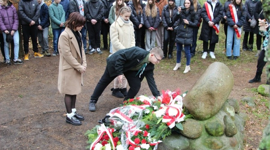 zastrzeleni w lesie muzeum stutthof21