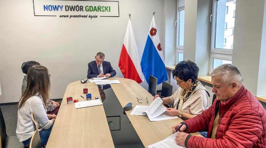 338242519_923376322337426_3775077726708583239_n_edited