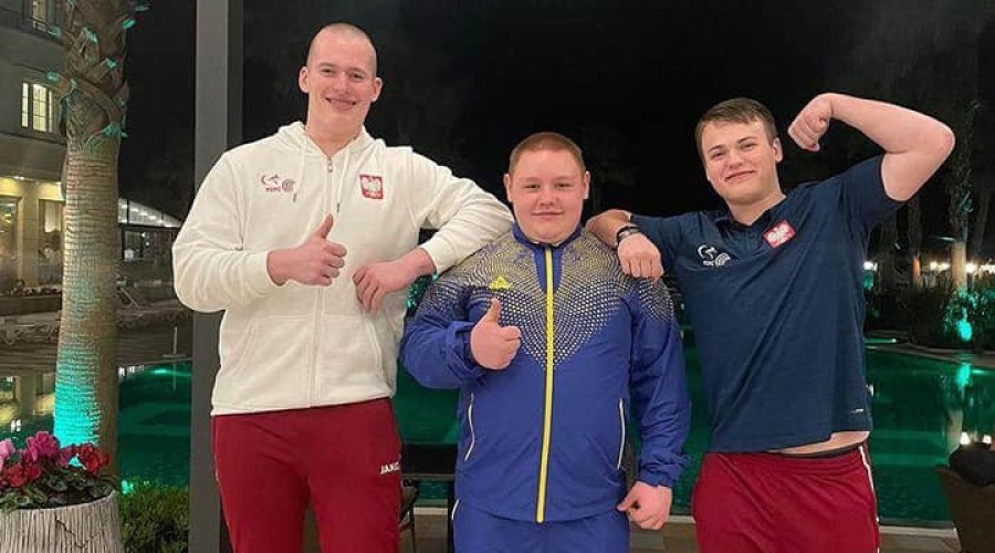 WOJTEK PIOTROWSKI  (3)