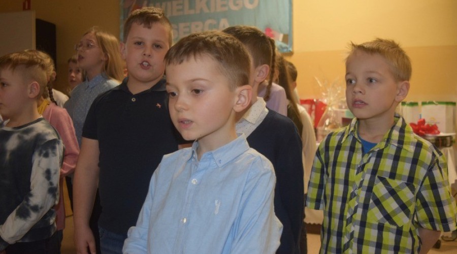 Ostaszewo akcja charytatywna001102