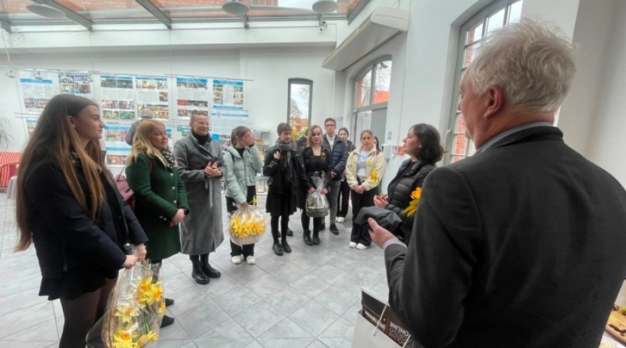 akcja żonkil liceum nowy dwór gd02