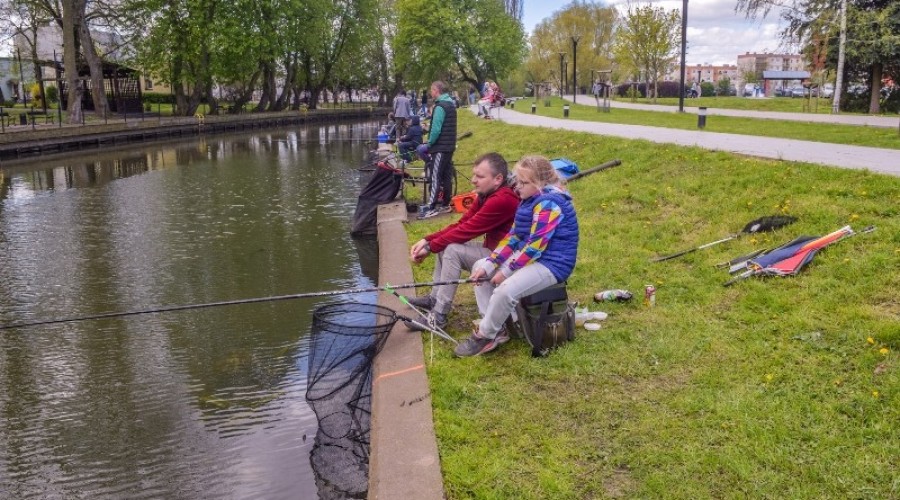 Zawody wędkarskie dla dzieci młodzieży (163)