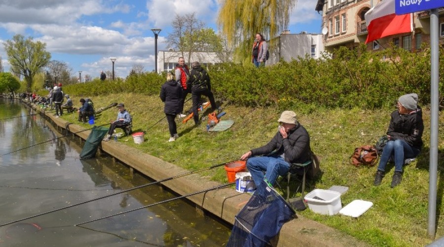 Zawody wędkarskie dla dzieci młodzieży (181)