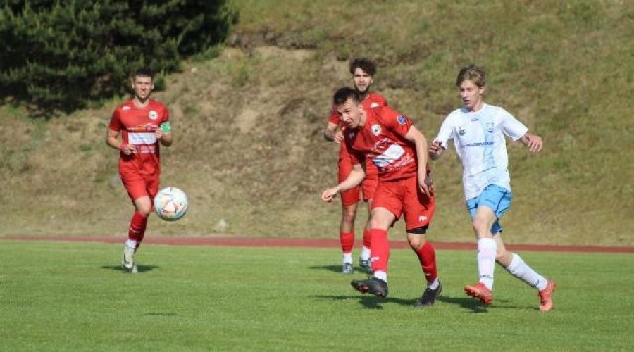 Niestety przegrywamy spotkanie z drużyną KS Skorzewo.13